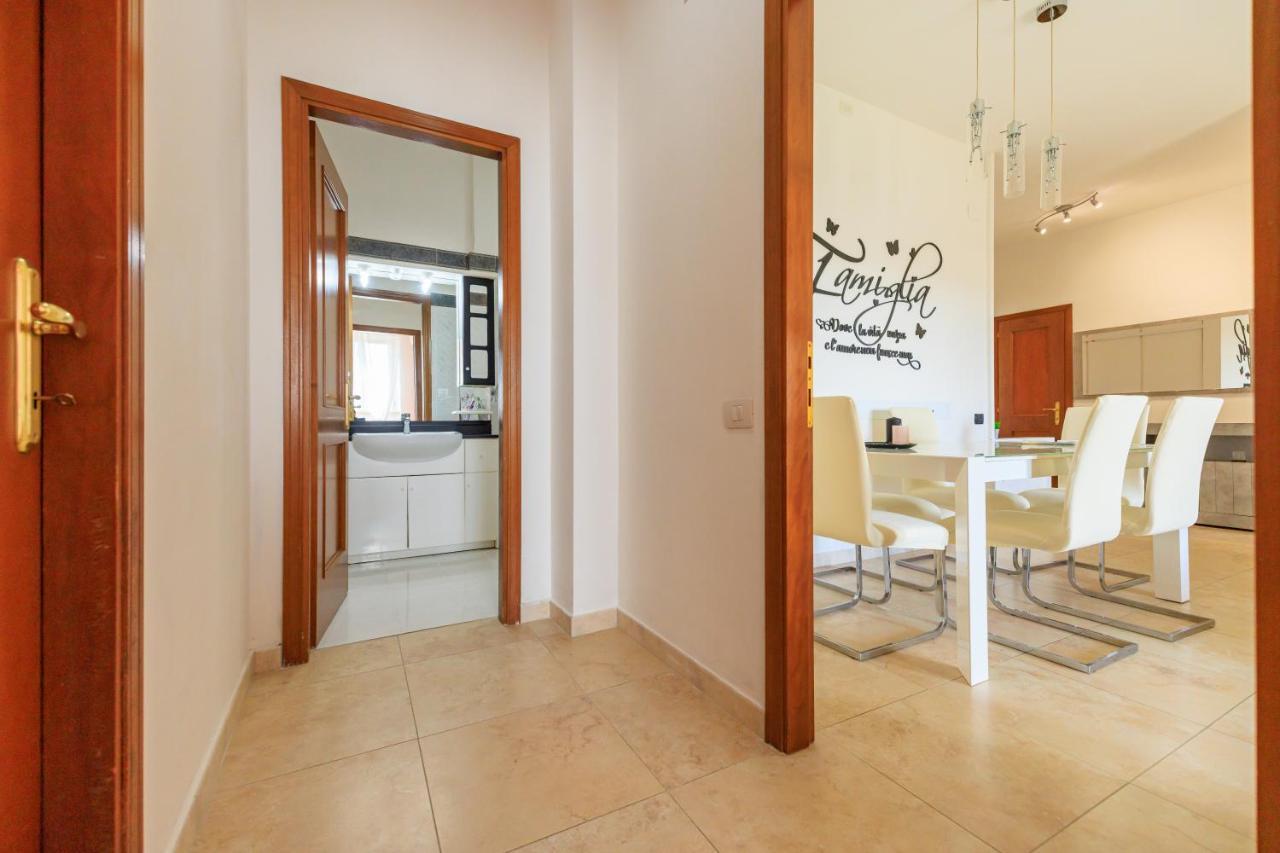 L' Essenziale Apartamento Livorno Exterior foto